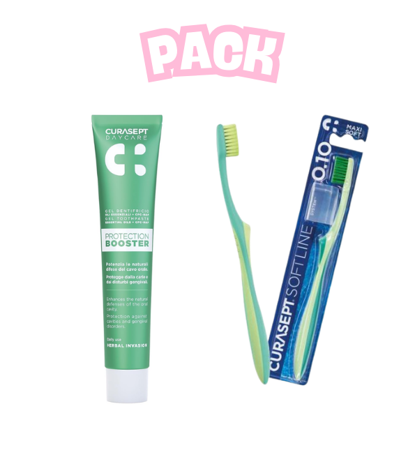Curasept-dent-booster-Herbal-invasion-75mlbad-maxi-soft-pack.png Curasept Dentifrice Booster Herbal Invasion 75ml+Brosse a Dents Maxi Soft Pack – Image 1