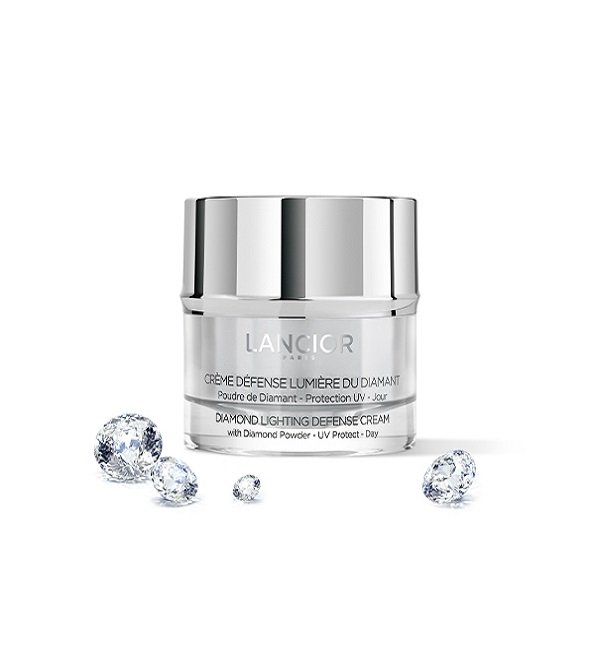 Diamond-Lighting-Defense-Cream-Ref.-F21618HD-1.jpg LANCIOR CRÈME DE JOUR DÉFENSE LUMIÈRE DU DIAMANT50ml – Image 1