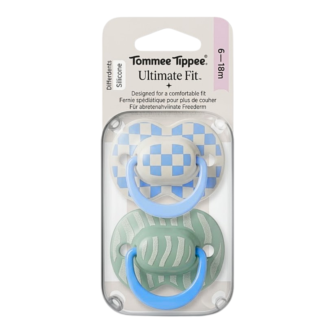 Tommee-Tippee-2-Suc-Ultimate-Fit-Boy-6-18m.png Tommee Tippee 2 Sucettes Ultimate Fit Boy 6-18mois – Image 1